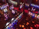 What are the factors that are attracting the audience to play slots?